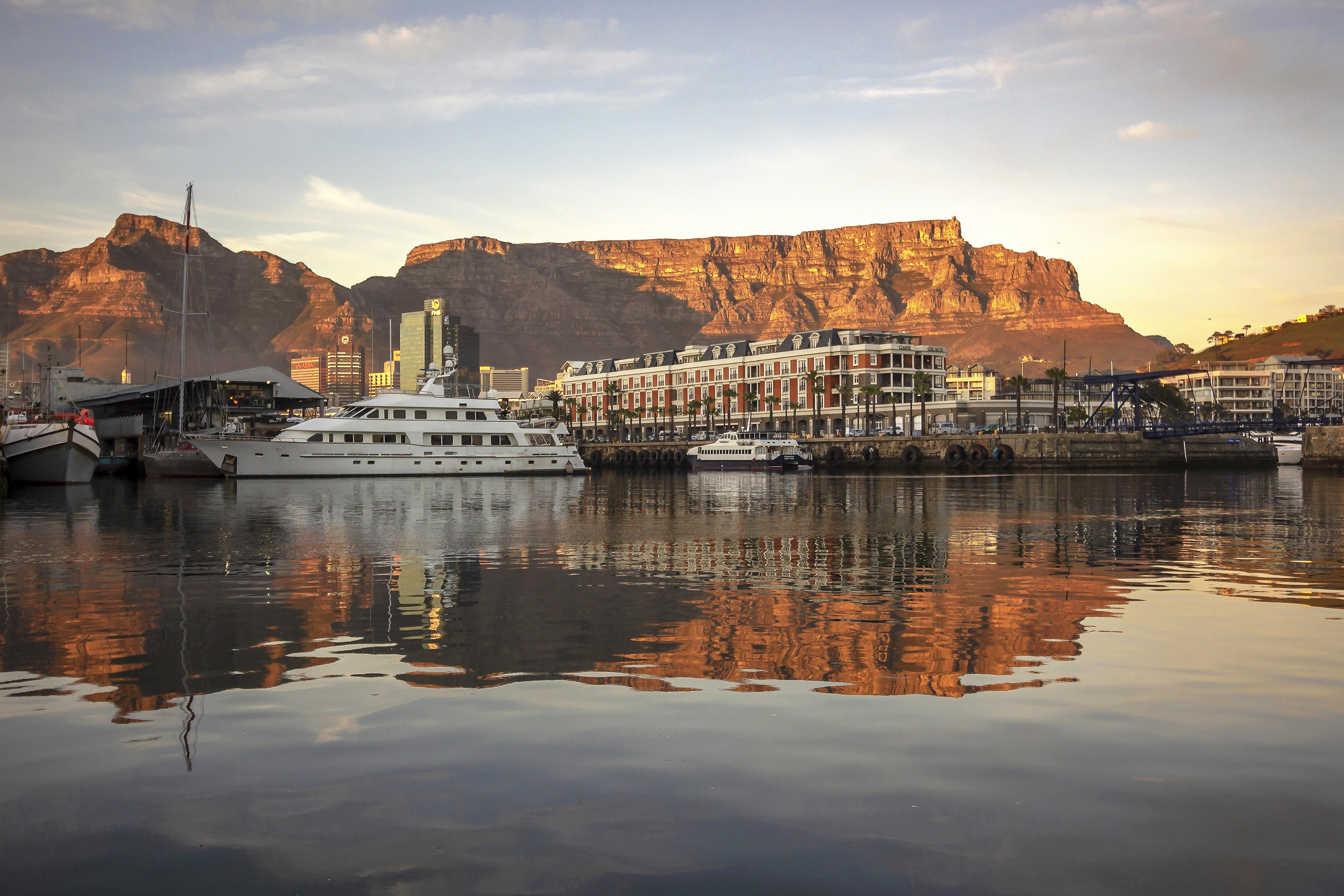 Cape Grace, A Fairmont Managed Hotel Cape Town Exterior photo